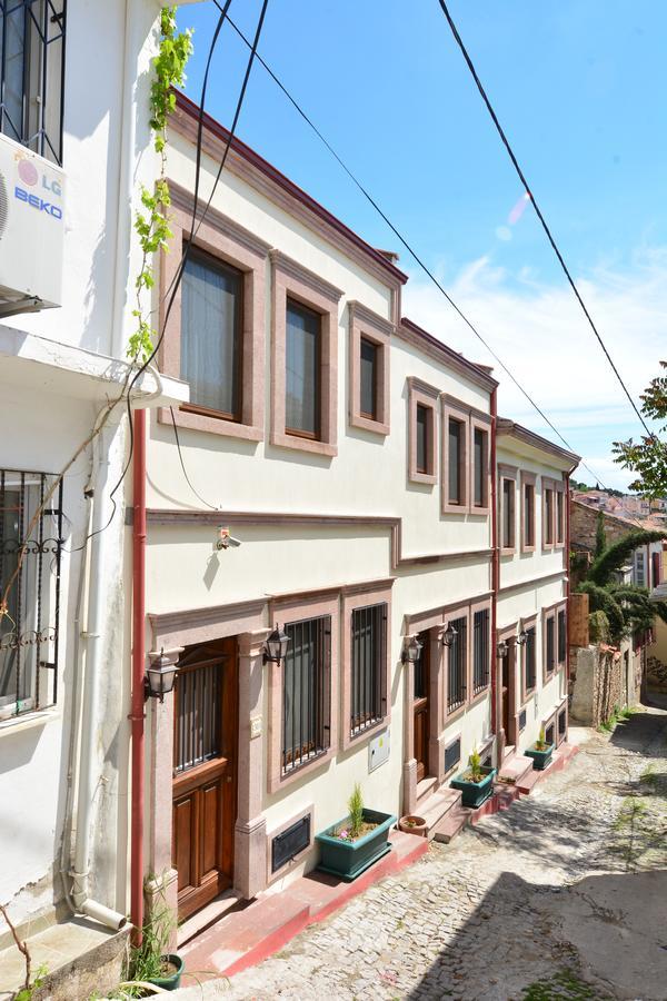 Hayriye Hanim Ege Ayvalı Buitenkant foto